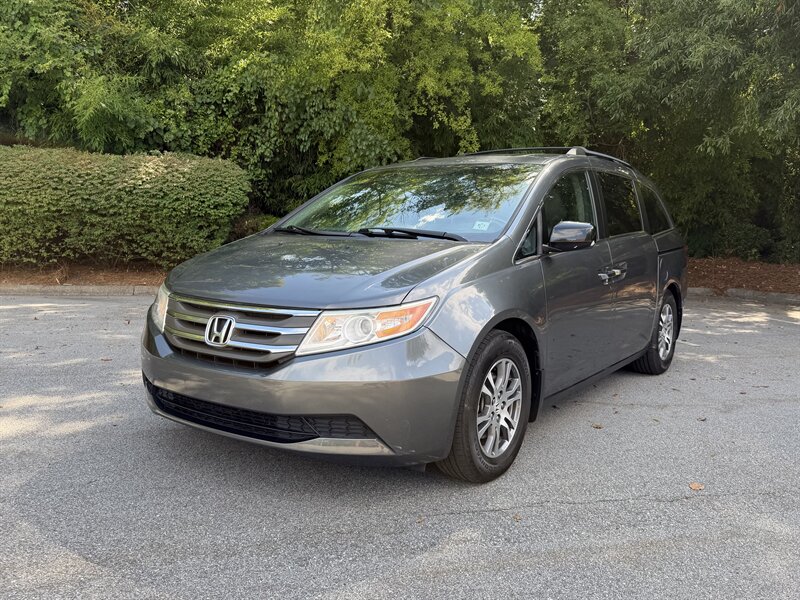 2012 Honda Odyssey EX-L   - Photo 1 - Greensboro, NC 27407