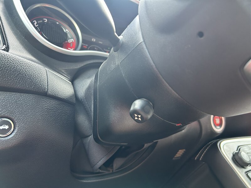 2016 Dodge Challenger SRT 392 - Photo 26 - Greensboro, NC 27407