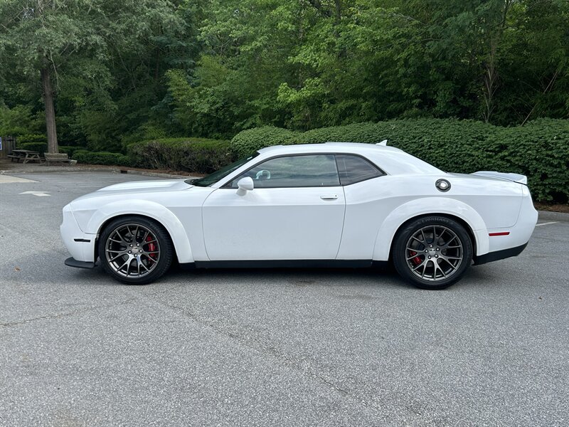 2016 Dodge Challenger SRT 392 - Photo 2 - Greensboro, NC 27407