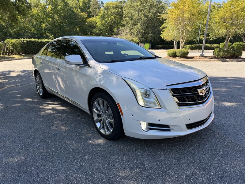 2017 Cadillac XTS Luxury - Photo 7 - Greensboro, NC 27407