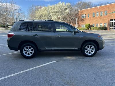 2012 Toyota Highlander   - Photo 6 - Greensboro, NC 27407