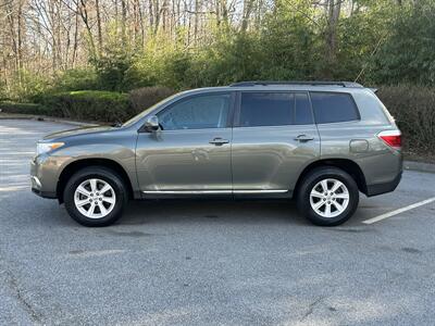 2012 Toyota Highlander   - Photo 2 - Greensboro, NC 27407