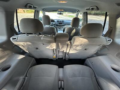 2012 Toyota Highlander   - Photo 12 - Greensboro, NC 27407