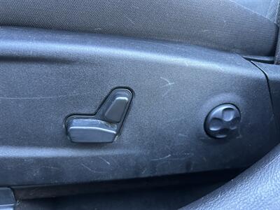 2017 Dodge Charger R/T   - Photo 16 - Greensboro, NC 27407