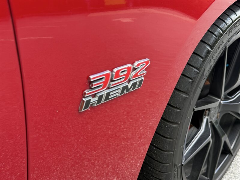 2017 Dodge Charger R/T Scat Pack - Photo 9 - Greensboro, NC 27407