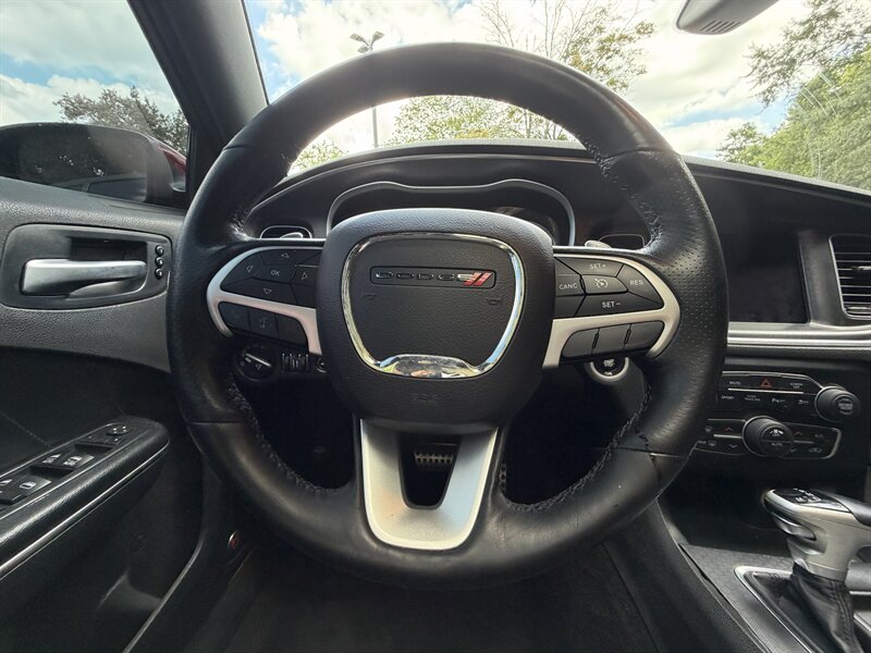 2017 Dodge Charger R/T Scat Pack - Photo 21 - Greensboro, NC 27407