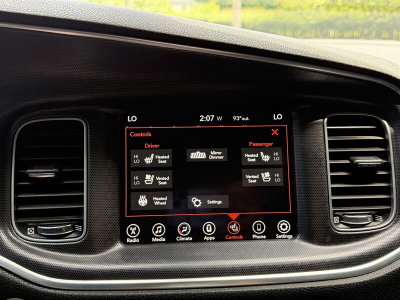 2017 Dodge Charger R/T Scat Pack - Photo 14 - Greensboro, NC 27407