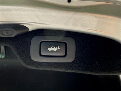 2011 Lexus LS 460   - Photo 10 - Greensboro, NC 27407