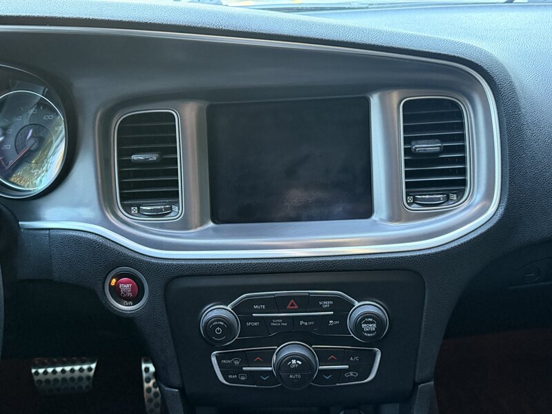 2019 Dodge Charger R/T - Photo 12 - Greensboro, NC 27407