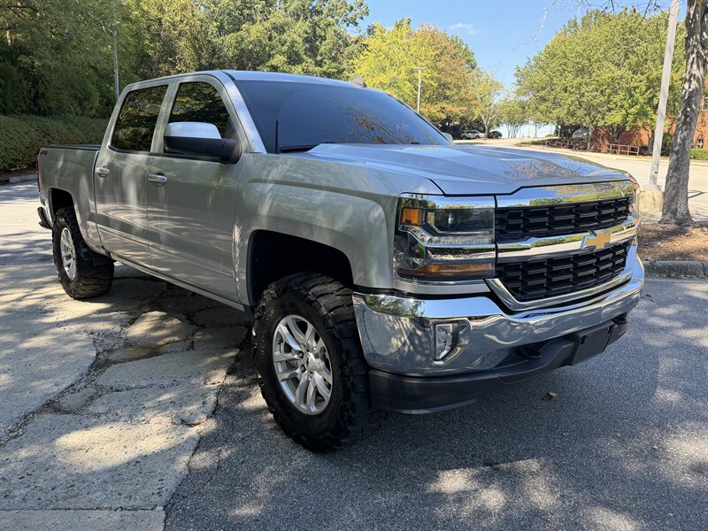 2018 Chevrolet Silverado 1500 LT - Photo 7 - Greensboro, NC 27407