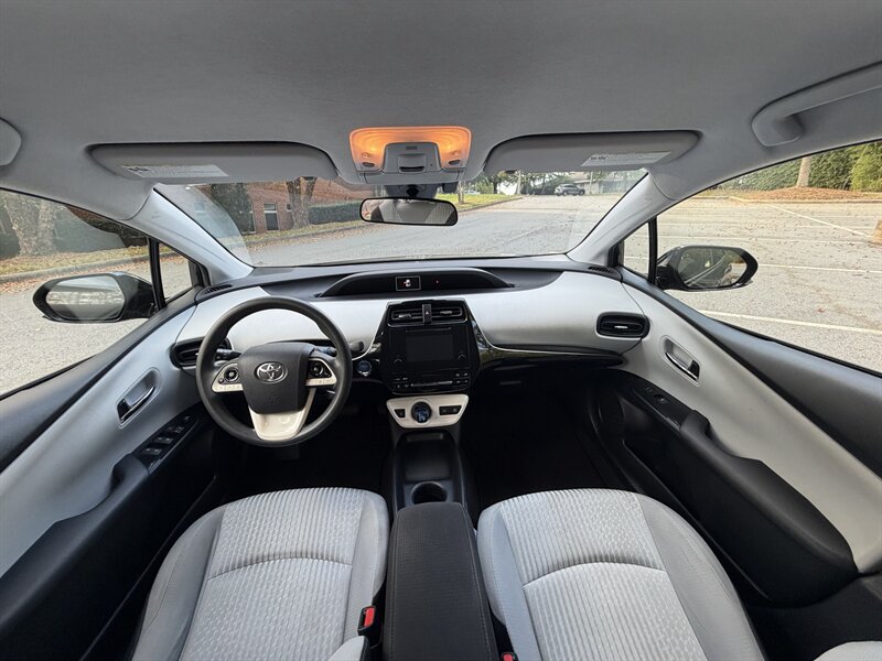 2017 Toyota Prius Two Eco - Photo 10 - Greensboro, NC 27407
