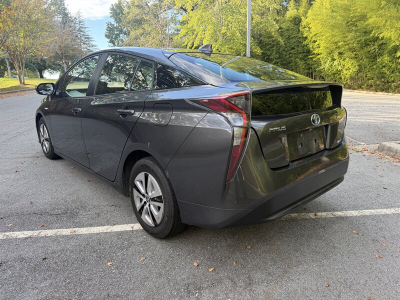 2017 Toyota Prius Two Eco - Photo 3 - Greensboro, NC 27407