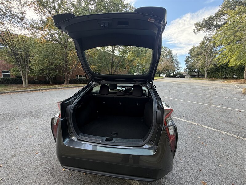 2017 Toyota Prius Two Eco - Photo 9 - Greensboro, NC 27407