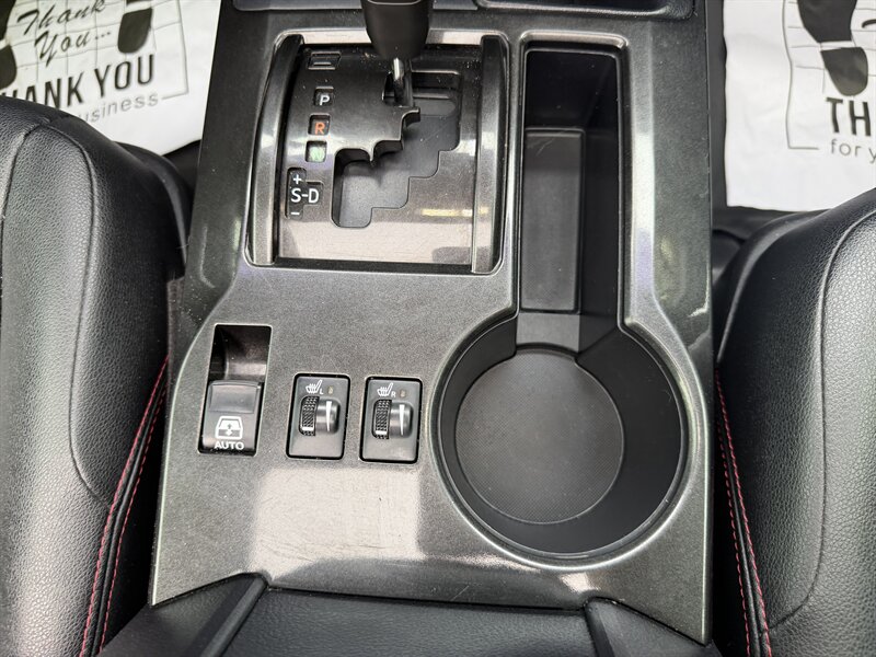 2015 Toyota 4Runner SR5 Premium - Photo 13 - Greensboro, NC 27407