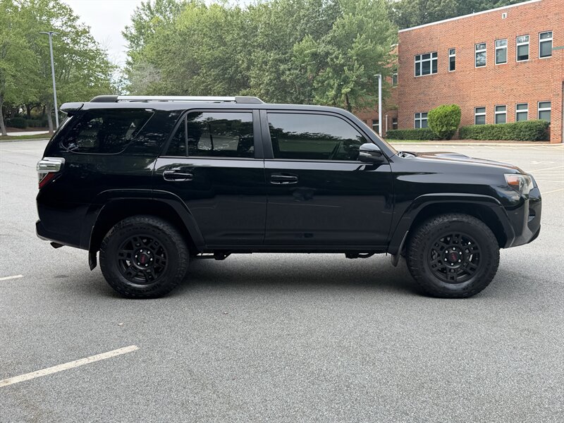 2015 Toyota 4Runner SR5 Premium - Photo 6 - Greensboro, NC 27407