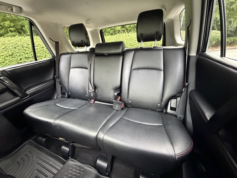 2015 Toyota 4Runner SR5 Premium - Photo 9 - Greensboro, NC 27407