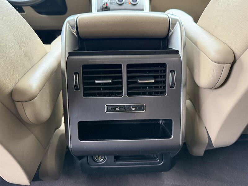 2015 Land Rover Range Rover Sport SE - Photo 16 - Greensboro, NC 27407