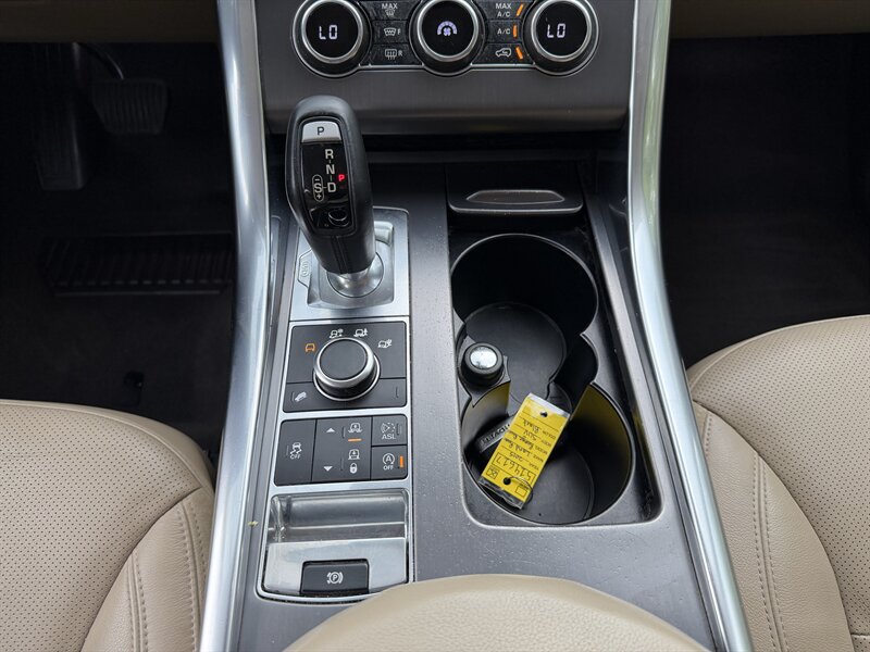 2015 Land Rover Range Rover Sport SE - Photo 14 - Greensboro, NC 27407