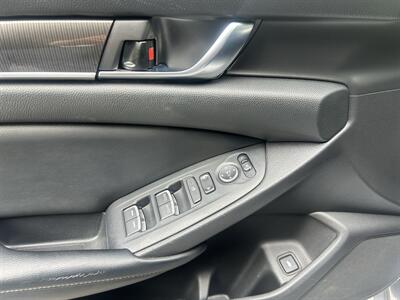 2018 Honda Accord Sport   - Photo 17 - Greensboro, NC 27407