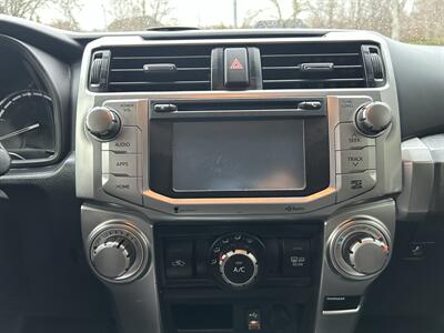 2015 Toyota 4Runner SR5   - Photo 14 - Greensboro, NC 27407