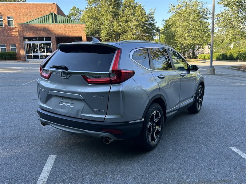 2017 Honda CR-V Touring - Photo 5 - Greensboro, NC 27407