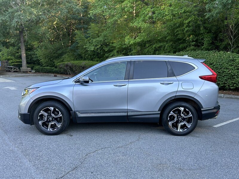 2017 Honda CR-V Touring - Photo 2 - Greensboro, NC 27407