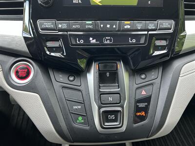 2018 Honda Odyssey EX-L w/Navi w/RES   - Photo 27 - Greensboro, NC 27407
