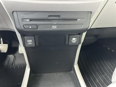2018 Honda Odyssey EX-L w/Navi w/RES   - Photo 32 - Greensboro, NC 27407