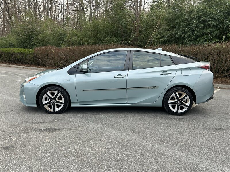 2017 Toyota Prius Four Touring - Photo 2 - Greensboro, NC 27407