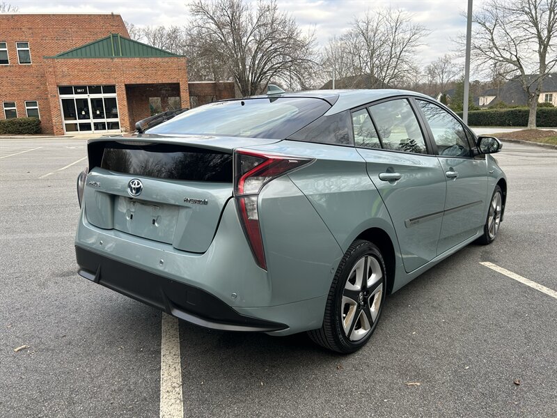 2017 Toyota Prius Four Touring - Photo 5 - Greensboro, NC 27407