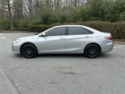 2016 Toyota Camry LE   - Photo 2 - Greensboro, NC 27407