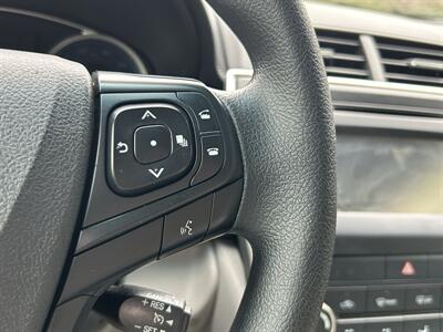 2016 Toyota Camry LE   - Photo 19 - Greensboro, NC 27407