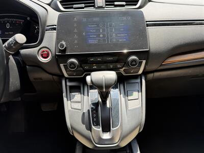 2018 Honda CR-V Touring   - Photo 16 - Greensboro, NC 27407