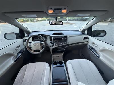 2012 Toyota Sienna LE 8-Passenger - Photo 10 - Greensboro, NC 27407