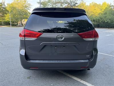 2012 Toyota Sienna LE 8-Passenger - Photo 4 - Greensboro, NC 27407