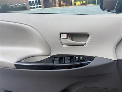 2012 Toyota Sienna LE 8-Passenger - Photo 18 - Greensboro, NC 27407