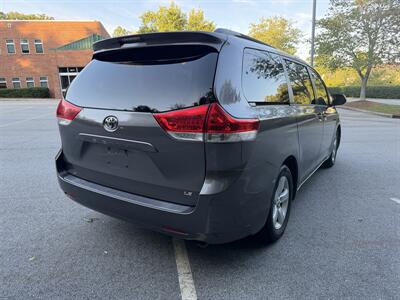 2012 Toyota Sienna LE 8-Passenger - Photo 5 - Greensboro, NC 27407