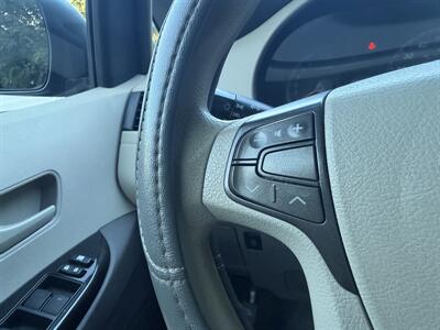 2012 Toyota Sienna LE 8-Passenger - Photo 20 - Greensboro, NC 27407
