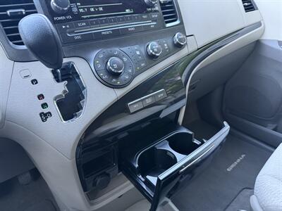2012 Toyota Sienna LE 8-Passenger - Photo 23 - Greensboro, NC 27407