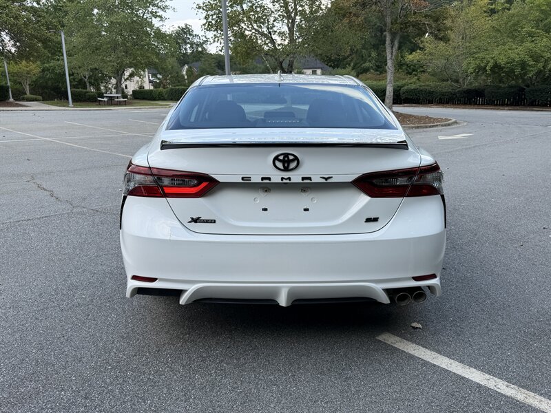 2022 Toyota Camry SE - Photo 4 - Greensboro, NC 27407