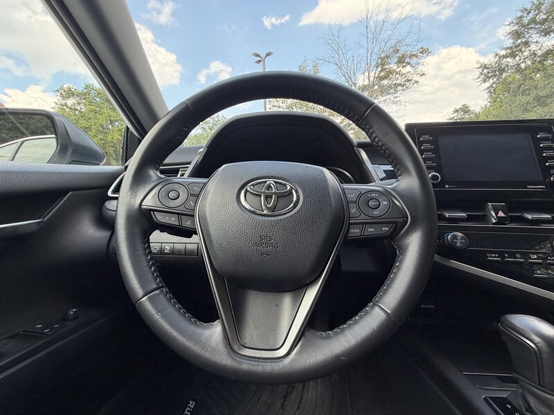 2022 Toyota Camry SE - Photo 12 - Greensboro, NC 27407