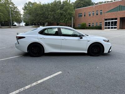 2022 Toyota Camry SE - Photo 6 - Greensboro, NC 27407