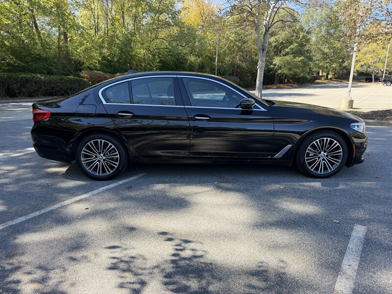 2018 BMW 5 Series 530i - Photo 6 - Greensboro, NC 27407