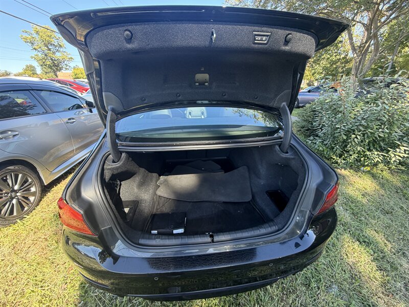 2018 BMW 5 Series 530i - Photo 9 - Greensboro, NC 27407