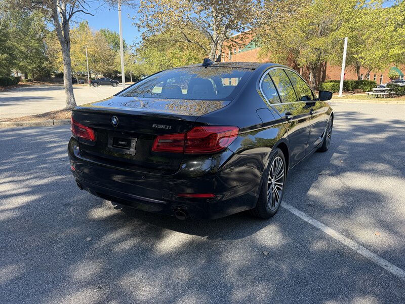 2018 BMW 5 Series 530i - Photo 5 - Greensboro, NC 27407