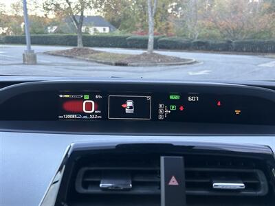 2016 Toyota Prius Three Touring   - Photo 14 - Greensboro, NC 27407