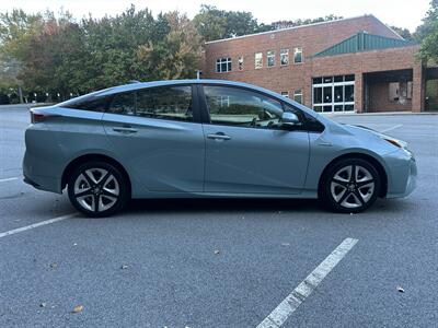 2016 Toyota Prius Three Touring   - Photo 6 - Greensboro, NC 27407