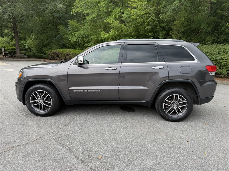 2018 Jeep Grand Cherokee Limited - Photo 2 - Greensboro, NC 27407
