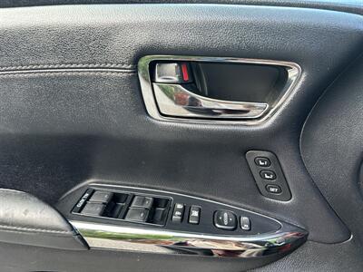 2013 Toyota Avalon XLE Touring   - Photo 20 - Greensboro, NC 27407