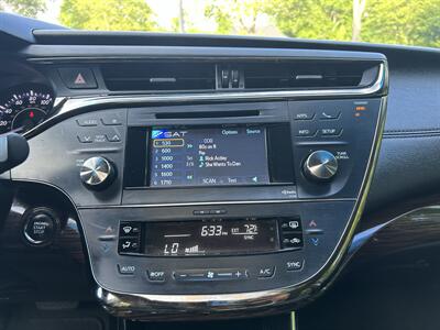 2013 Toyota Avalon XLE Touring   - Photo 14 - Greensboro, NC 27407